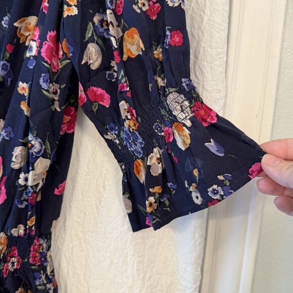 LAUREN Ralph Lauren Black Label Ruffle Trim Black Floral Top Size M - Picture 3 of 12